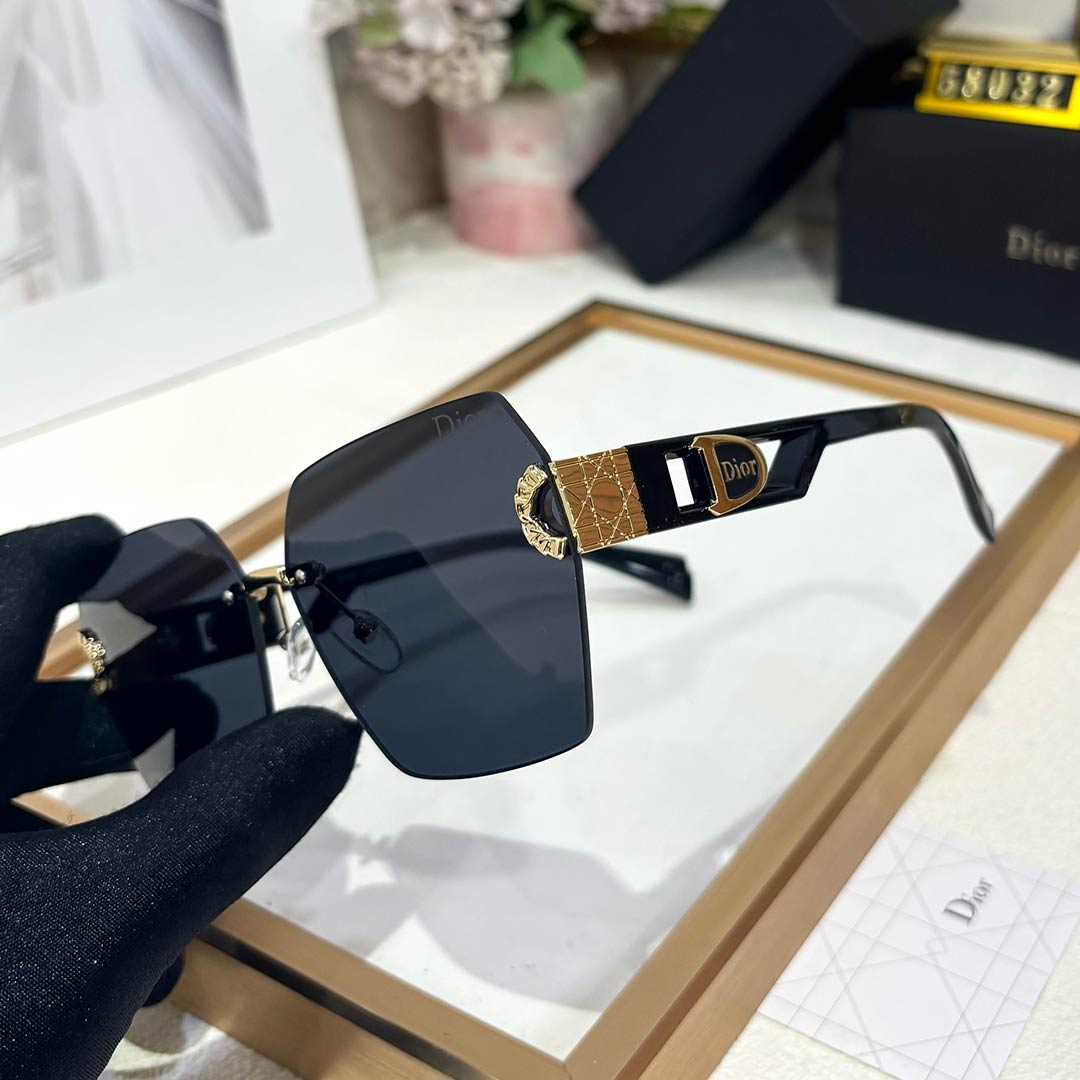 DR Luxe 58032 Women Aviators