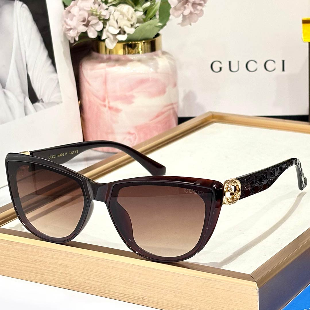 GC Luxe Women 9141 Wayfarers