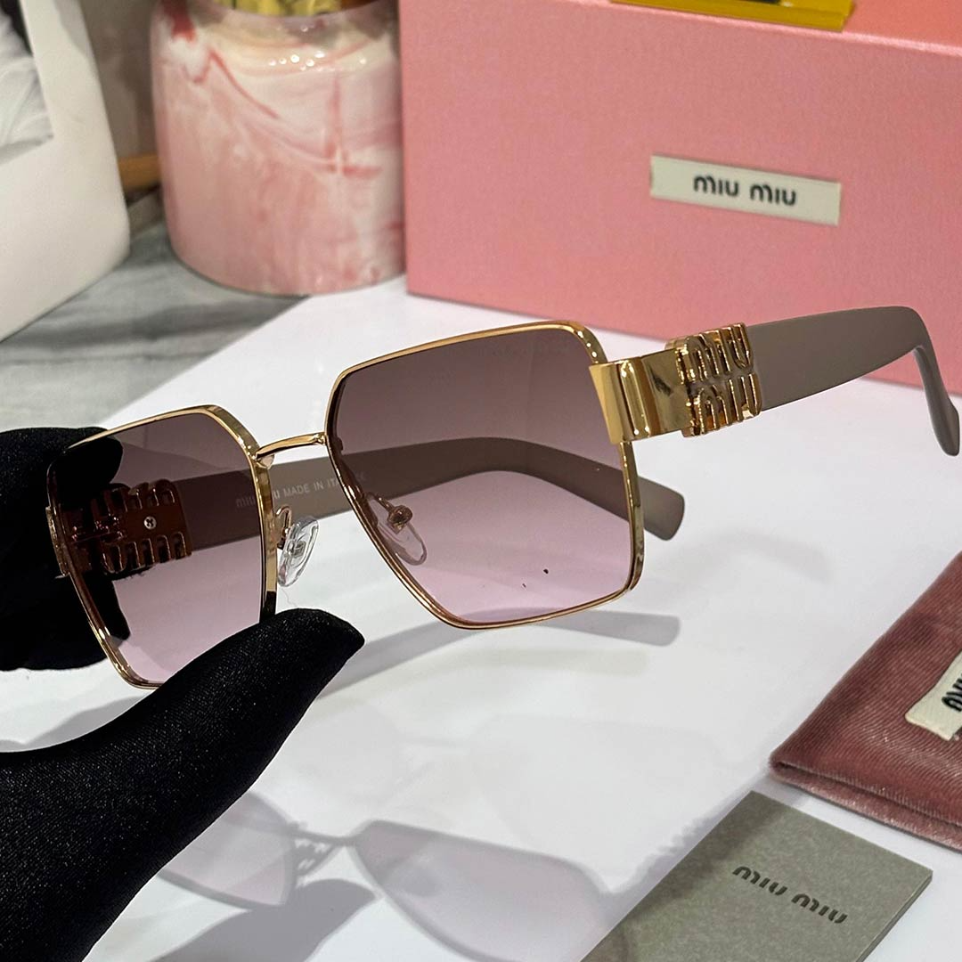 MIU MIU Luxe Women's 550 Aviators