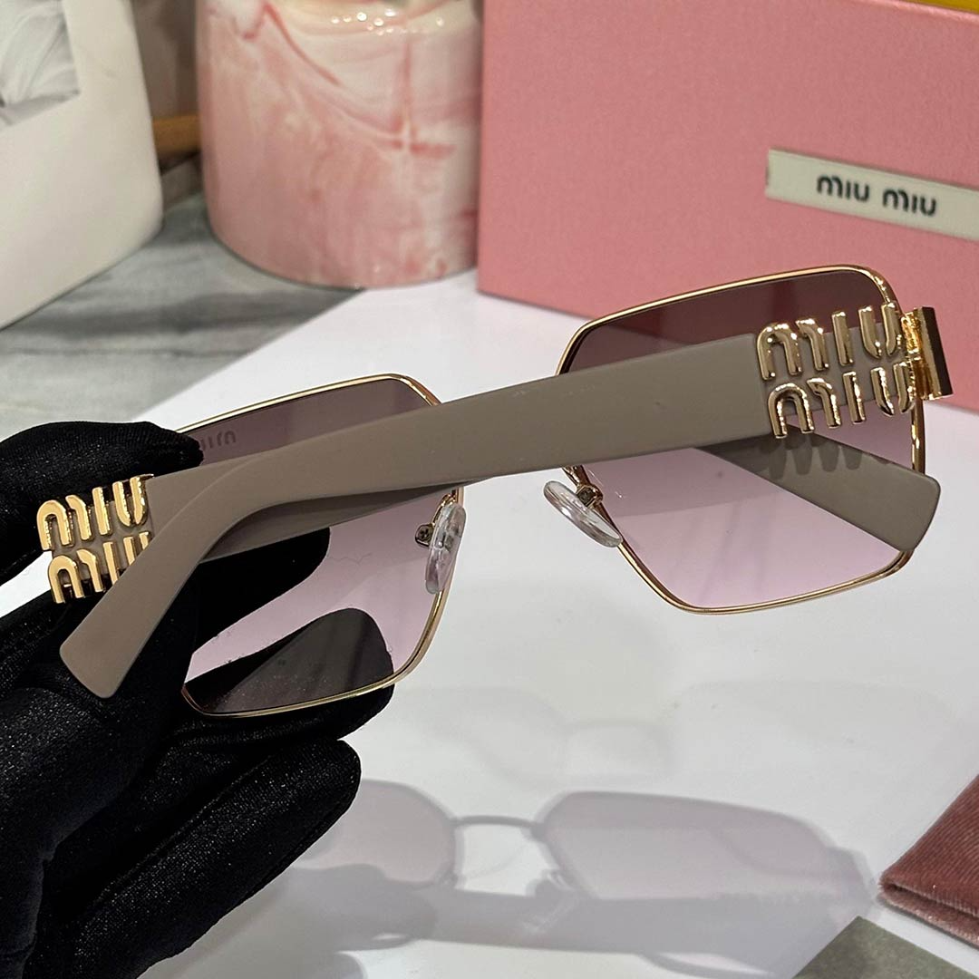 MIU MIU Luxe Women's 550 Aviators