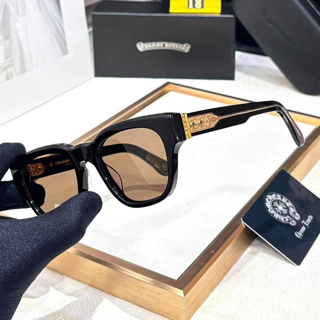 CHR HRTS Luxury Premium 18 Wayfarers
